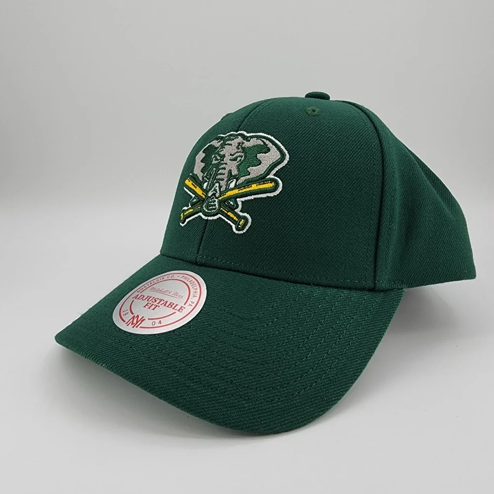 Mitchell & Ness Oakland Athletics Hat Mens OSFA Green Elephant Logo Snapback NEW